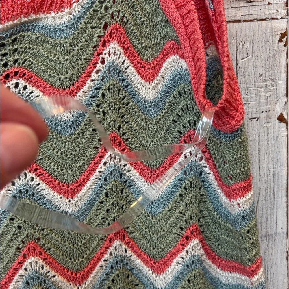POL Chevron Knit Tank Top in Coral and Olive Size Small EUC - Picture 8 of 9